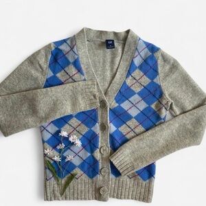SOLDGap vintage gray wool argyle cardiganSOLD